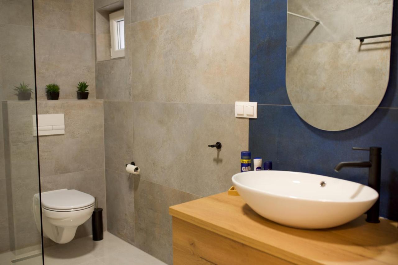 Apartman Plum - Self Check In, Free Parking Осиек Экстерьер фото